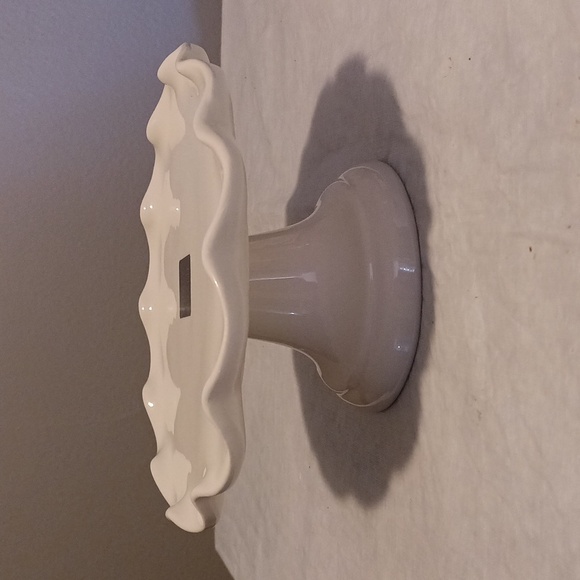 8in Cake Stand - Picture 3 of 3